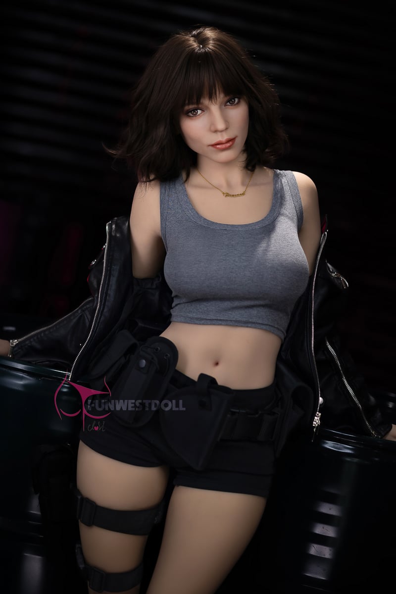 FWD109-06 Eve 159cm TPE sex doll cool short brown hair bob cut style